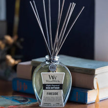 Load image into Gallery viewer, Woodwick Reed Fireside Aroma Diffuser
